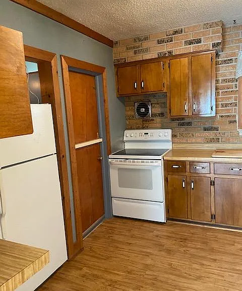 4820 Algonac Ave — Photo 5