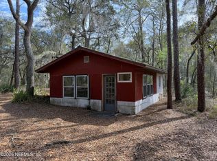 201/199 Swan Lake Dr, Melrose, FL 32666