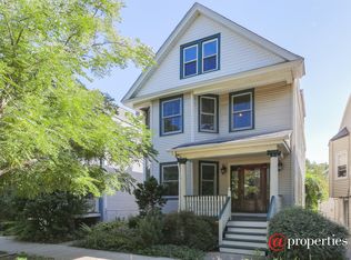 2439 W Cullom Ave, Chicago, IL 60618