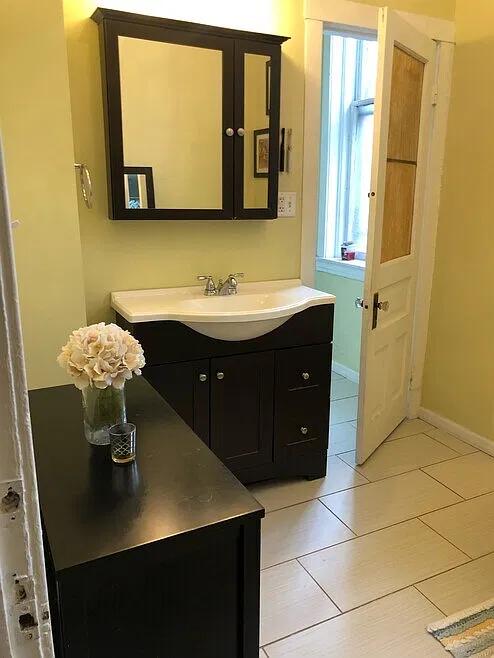 1 bed, 225 sqft, $2,500 — Photo 3