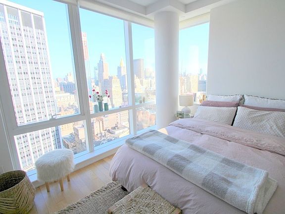 2nd image of 885 6th Ave APT 34B