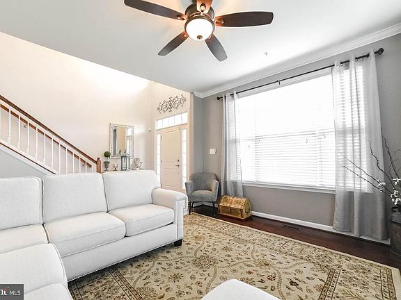 3rd image of 46758 Al Mar St