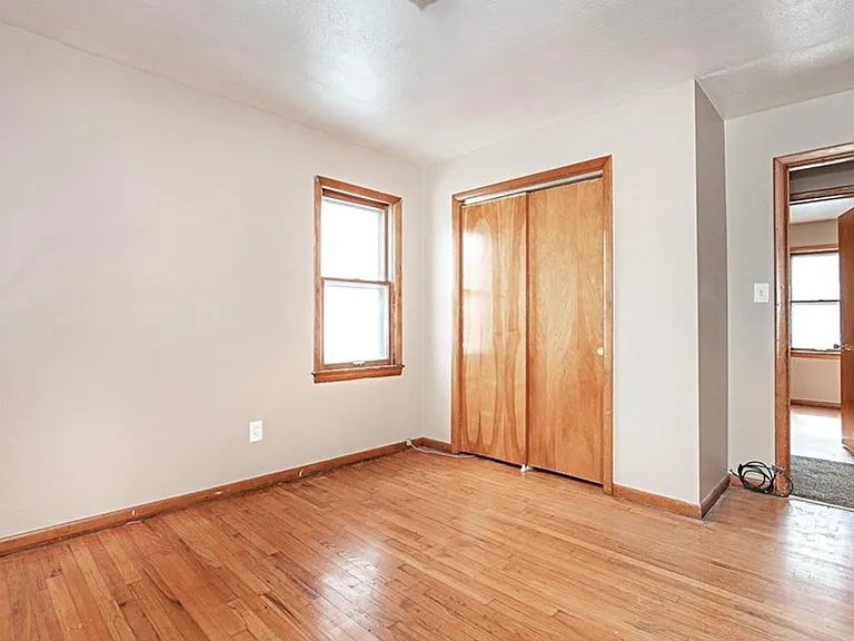 4633 Warner Rd — Photo 12