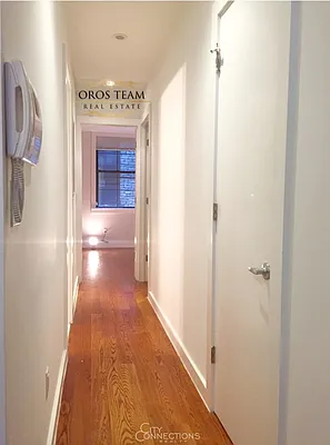 Rented by City Connections Realty | media 18