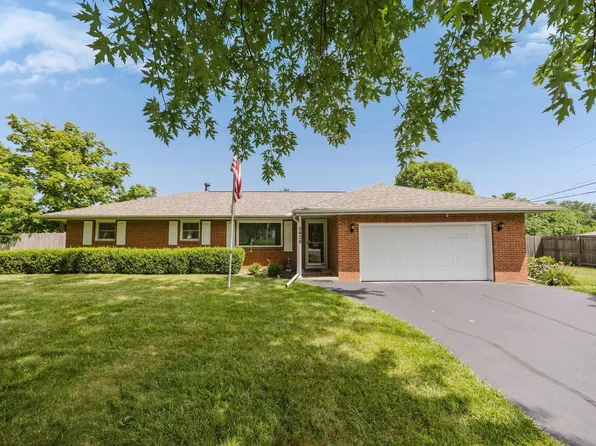 2438 Warrensburg Rd, Delaware, OH 43015