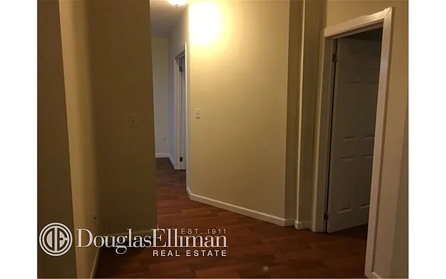 Rented by Douglas Elliman | media 22