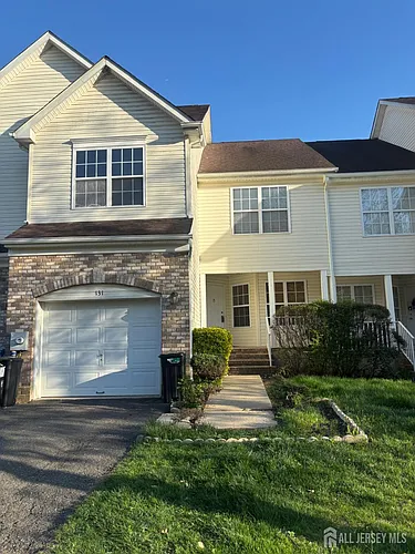131 Murray Dr Photo 1