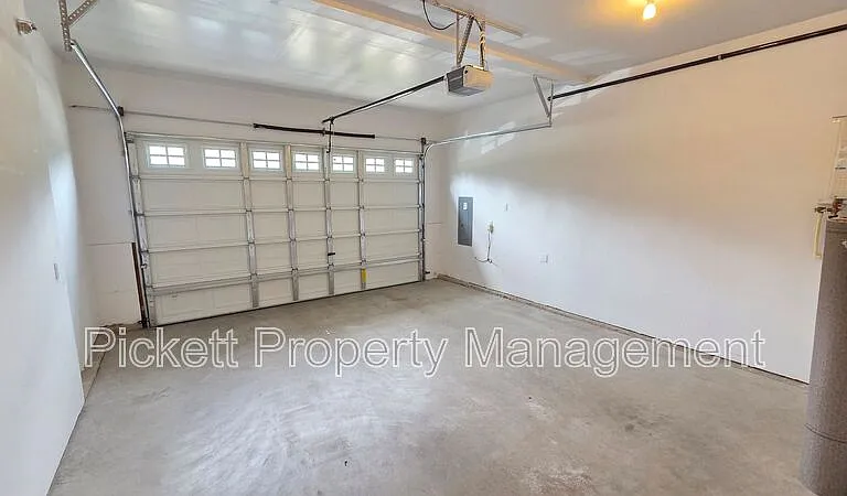 2122 SW Nautical St — Photo 27
