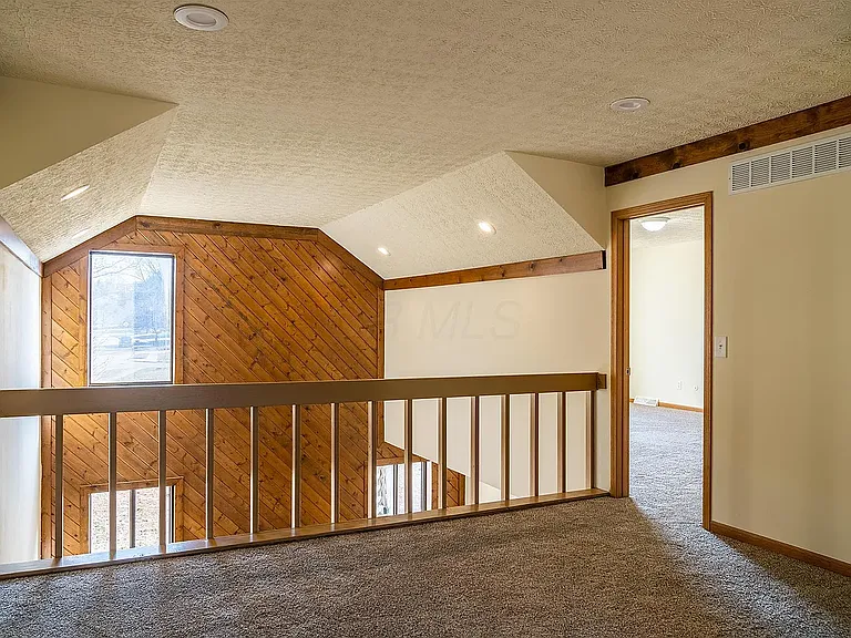 6388 Dummerston Ct — Photo 11