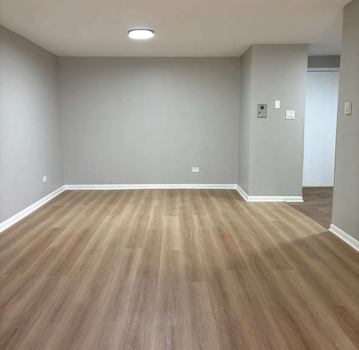 1 bed, $1,350 — Photo 2