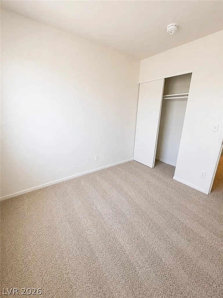 3 bed, 1.5 bath, 1121 sqft, $1,452 — Photo 4