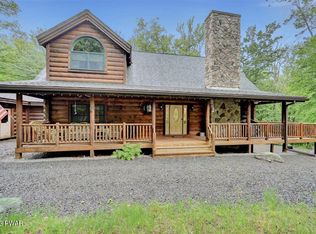 2513 Oak Cir, Lake Ariel, PA 18436