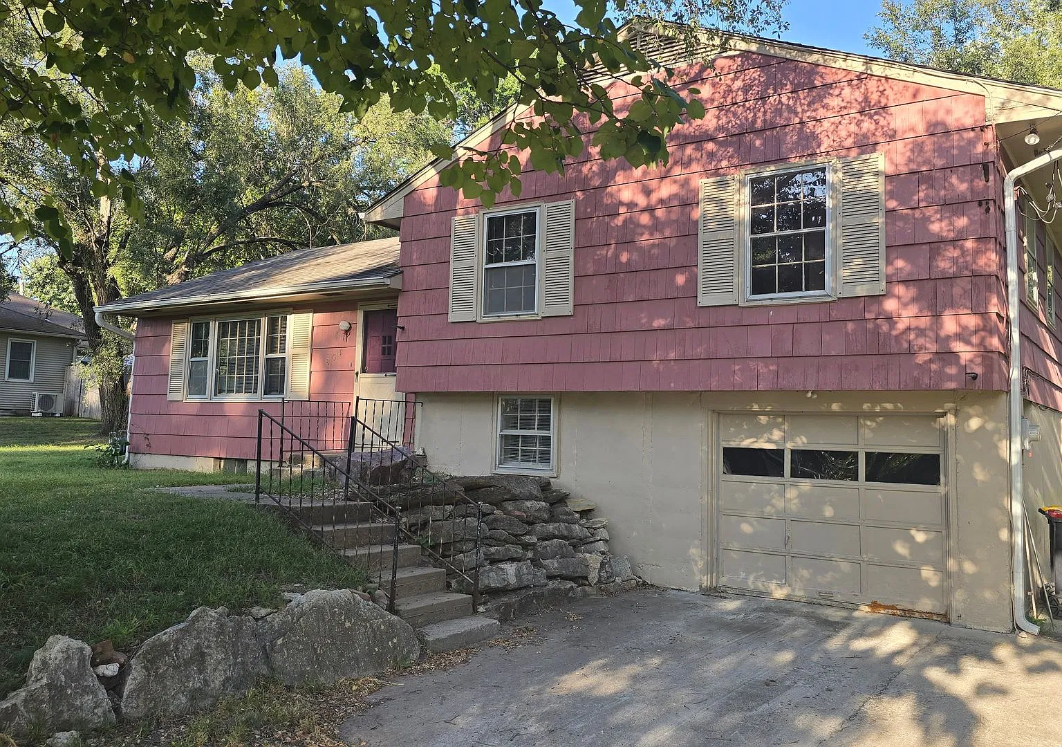 Private house for rent in Kearney, MO! — Photo 1