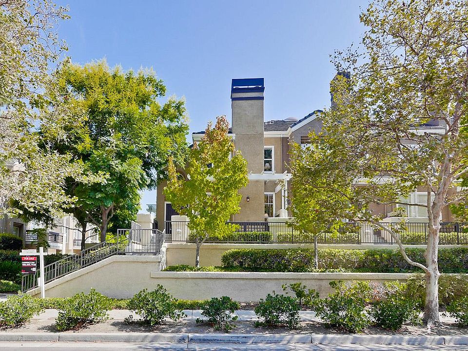 1st image of 401 Camille Cir Unit 17