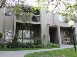 5752 S Park Placeeast, Holladay, UT 84121