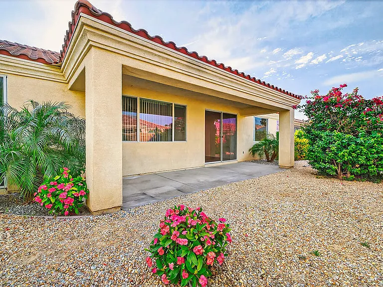42217 Whisper Rock St — Photo 22