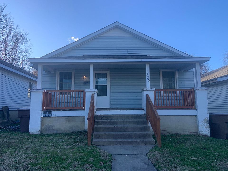 1st image of 820 Reid St