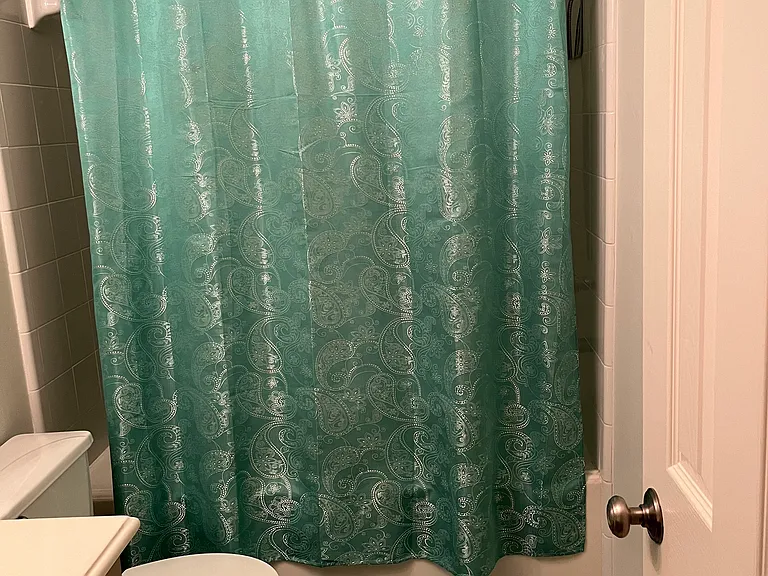 806 W Heights Hollow Ln — Photo 11
