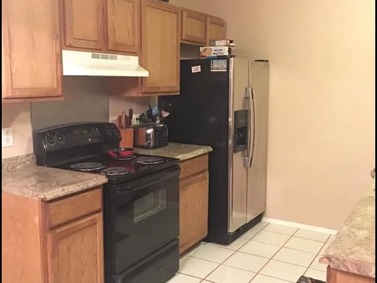 1070 Cloverbrook St — Photo 11