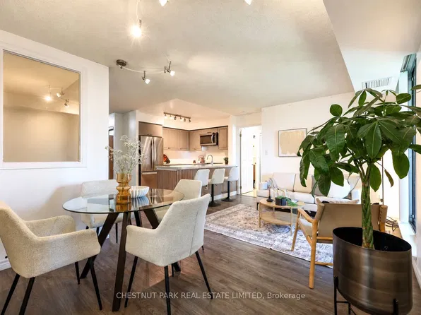 23 Lorraine Dr #615, Toronto, ON M2N 6Z6