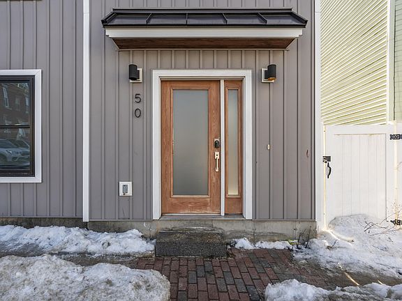 3rd image of 50 Myrtle Street