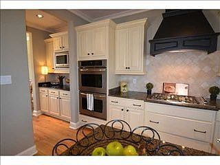 3rd image of 1965 Enclave Hollow Ln W