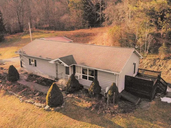 665 N Hollow Rd, Coudersport, PA 16915