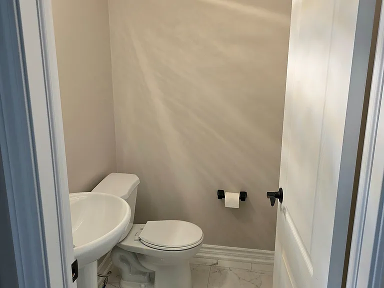 438 William Dunn Cres — Photo 17