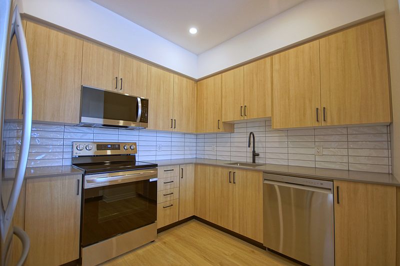 Ottawa Apartment for rent - 2 Bedrooms — photo 2