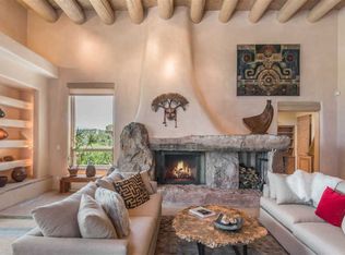 92 Avenida De Las Casas, Santa Fe, NM 87506