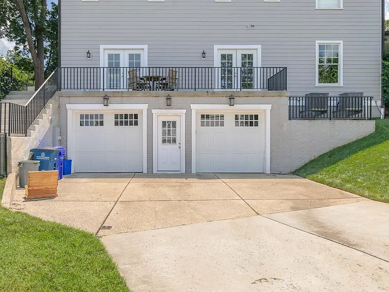 4917 Bayard Blvd — Photo 5