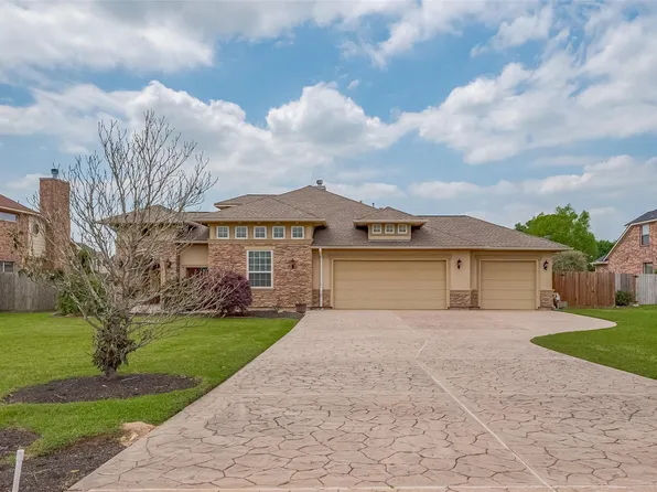 18890 Serene Water Dr, Montgomery, TX 77356