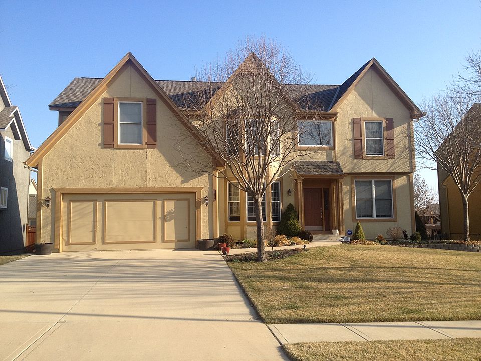 Southern facing two story