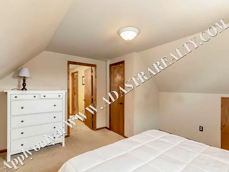 2715 Holmes St — Photo 19