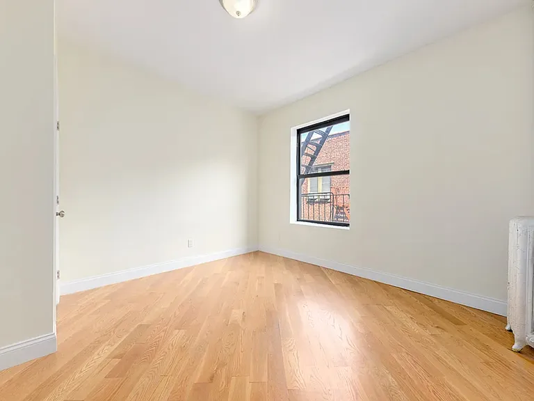 311 Lincoln Pl #11A — Photo 2