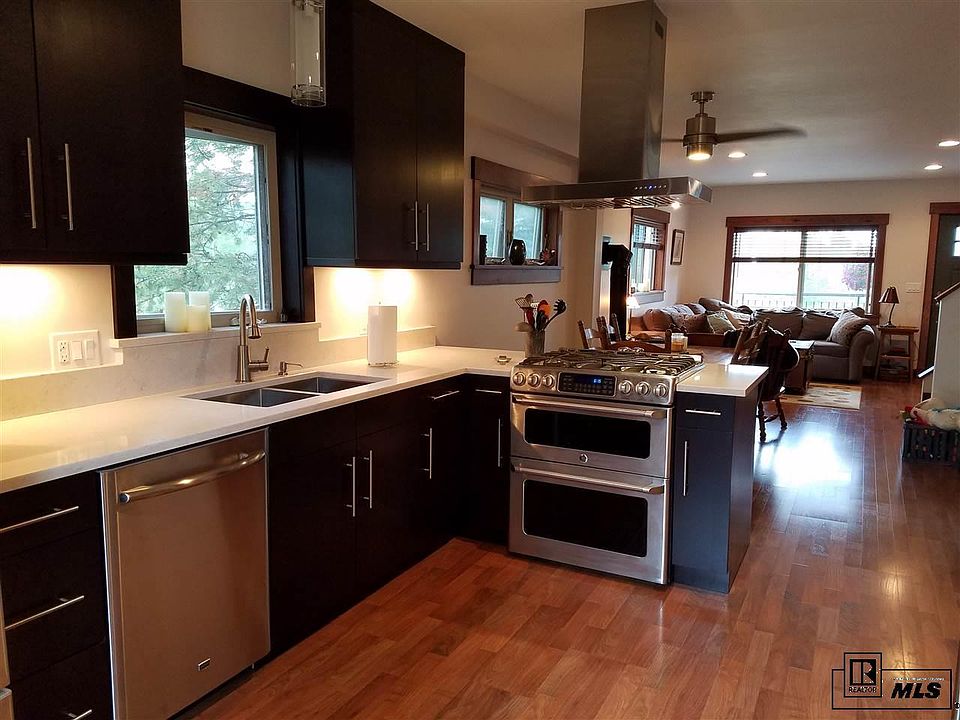 1st image of 1551 Woodbridge Ct