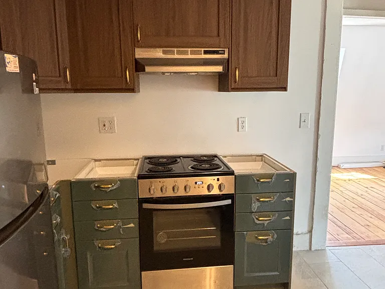 219 Washington St #12 — Photo 4