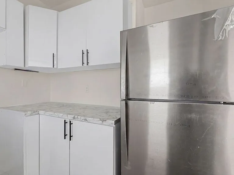 1210 Calle Maria Bustamante — Photo 14