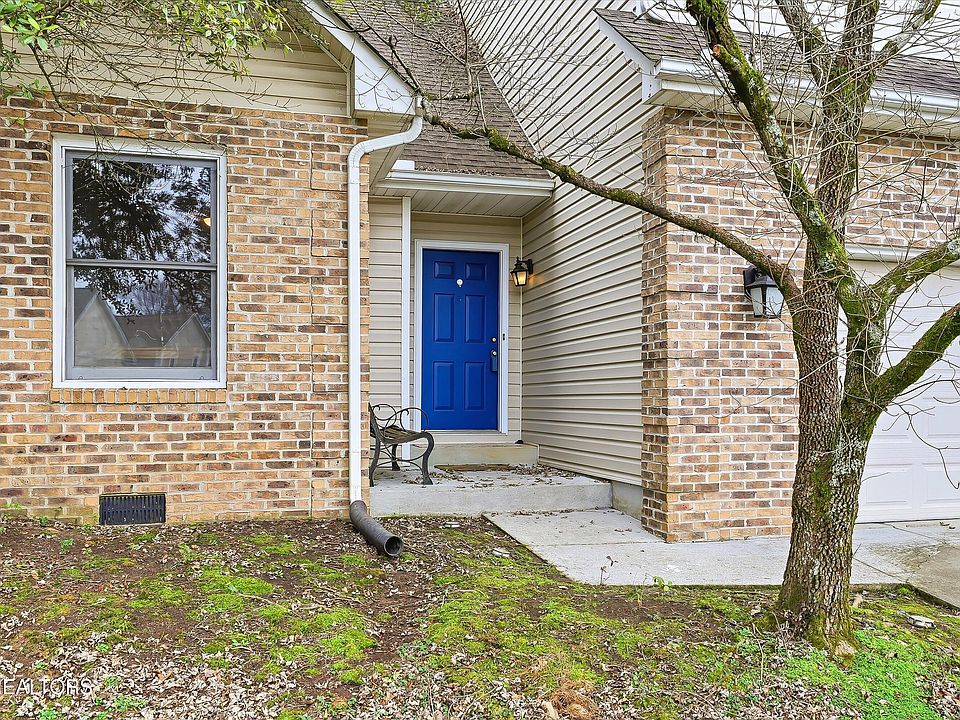 1st image of 8500 Cypress Lake Dr E