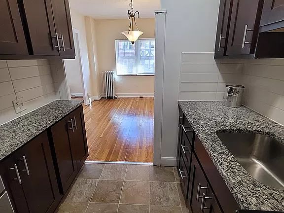 Edgewater Updated Kitchen in select suites