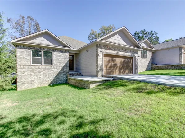 203 Elysian Hills Dr, Hot Springs National Park, AR 71913