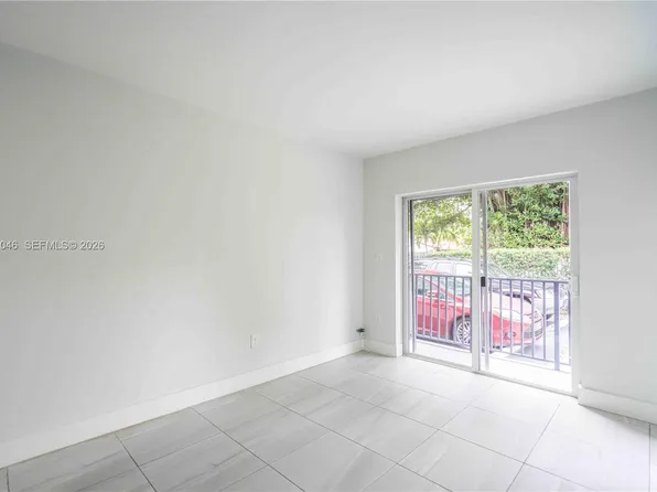 465 NE 59th St #12, Miami, FL 33137