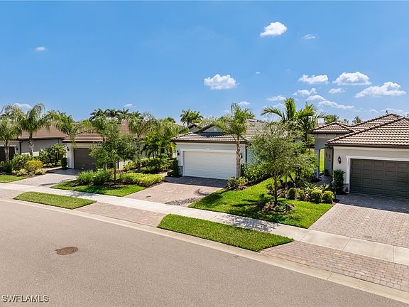 2nd image of 12047 Westmoreland Way