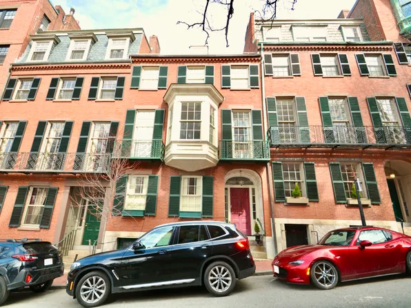 79 Pinckney St, Boston, MA 02114