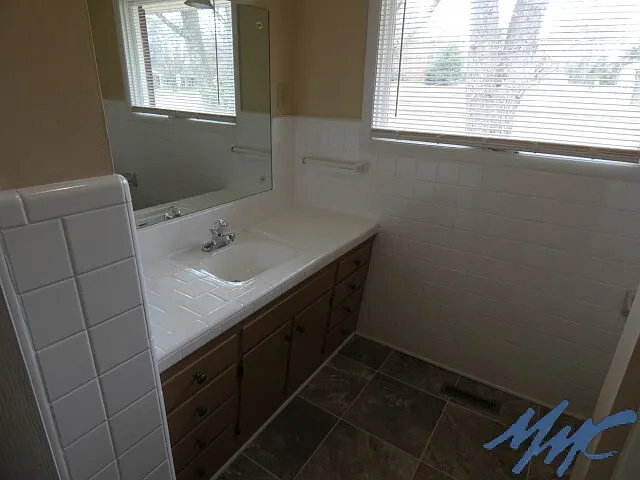 822 Kirkwood Ave — Photo 15