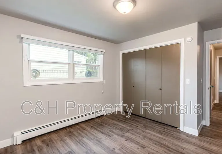 2119 8th Ave N #3 — Photo 6