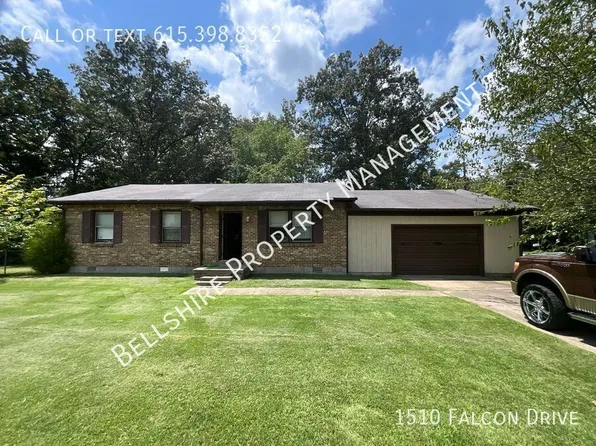1510 Falcon Dr, Clarksville, TN 37042