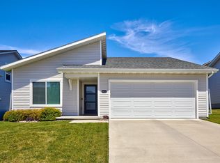 4413 E 44th St, Des Moines, IA 50317