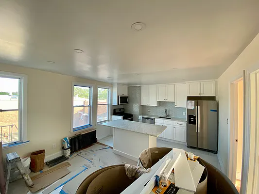 Rented by Highline Residential | media 22