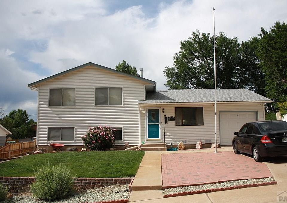 1st image of 9 Bruce Ln